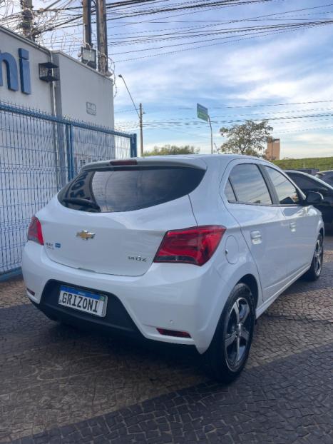 CHEVROLET Onix Hatch 1.4 4P FLEX LTZ, Foto 4