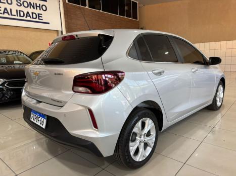 CHEVROLET Onix Hatch 1.0 12V 4P FLEX PREMIER TURBO AUTOMTICO, Foto 4