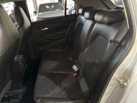 CHEVROLET Onix Hatch 1.0 12V 4P FLEX PREMIER TURBO AUTOMTICO, Foto 11