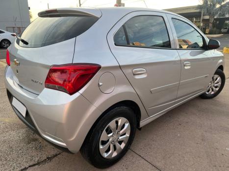 CHEVROLET Onix Hatch 1.0 4P FLEX LT, Foto 3