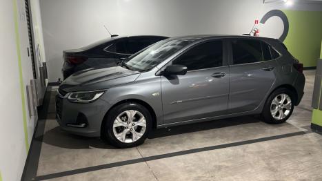 CHEVROLET Onix Hatch 1.0 12V 4P FLEX PREMIER 2 TURBO AUTOMTICO, Foto 3