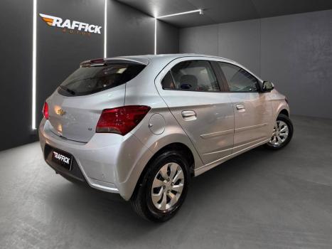 CHEVROLET Onix Hatch 1.0 4P FLEX LT, Foto 6