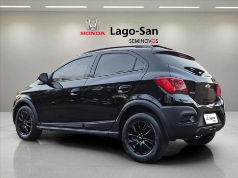 CHEVROLET Onix Hatch 1.4 4P FLEX ACTIV AUTOMTICO, Foto 4