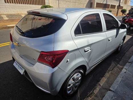 CHEVROLET Onix Hatch 1.0 4P FLEX LT, Foto 5