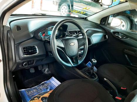 CHEVROLET Onix Hatch 1.4 4P FLEX LT, Foto 4