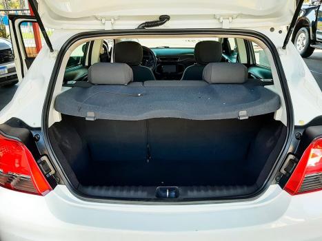 CHEVROLET Onix Hatch 1.4 4P FLEX LT, Foto 12