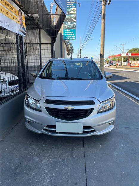CHEVROLET Onix Hatch 1.0 4P FLEX JOY, Foto 3