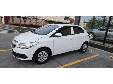CHEVROLET Onix Hatch 1.0 4P FLEX LT, Foto 1