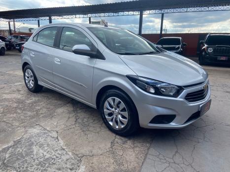 CHEVROLET Onix Hatch 1.4 4P FLEX LT, Foto 3