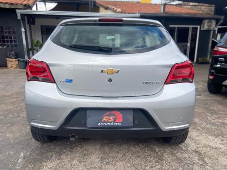 CHEVROLET Onix Hatch 1.4 4P FLEX LT, Foto 5