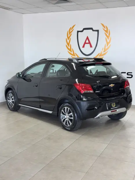 CHEVROLET Onix Hatch 1.4 4P FLEX ACTIV AUTOMTICO, Foto 13