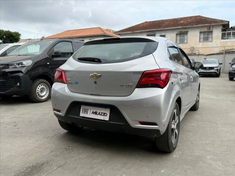 CHEVROLET Onix Hatch 1.4 4P FLEX LTZ, Foto 3