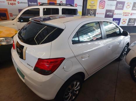 CHEVROLET Onix Hatch 1.4 4P FLEX LT, Foto 12