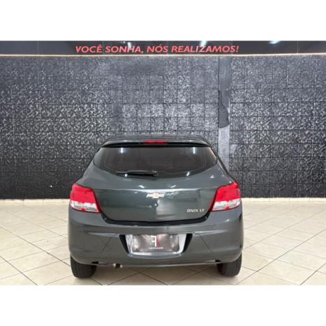 CHEVROLET Onix Hatch 1.0 4P FLEX LT, Foto 6