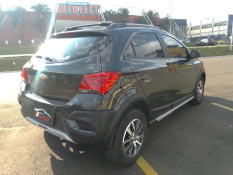 CHEVROLET Onix Hatch 1.4 4P FLEX ACTIV, Foto 3