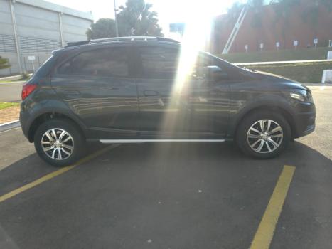 CHEVROLET Onix Hatch 1.4 4P FLEX ACTIV, Foto 6