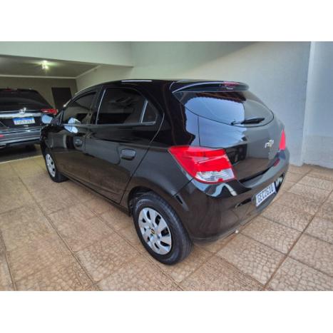 CHEVROLET Onix Hatch 1.0 4P FLEX LS, Foto 2