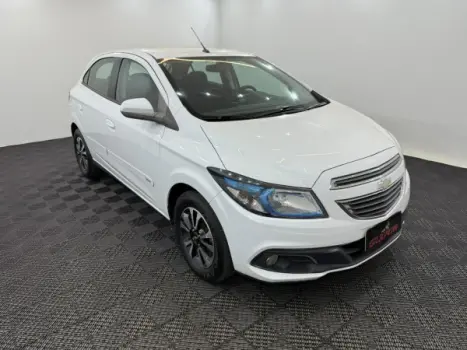 CHEVROLET Onix Hatch 1.4 4P FLEX LTZ, Foto 2