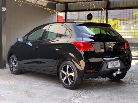 CHEVROLET Onix Hatch 1.4 4P FLEX LTZ, Foto 5