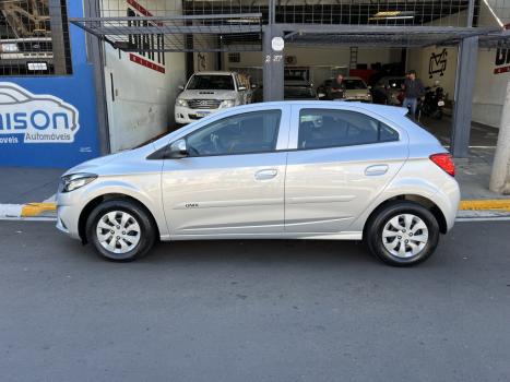 CHEVROLET Onix Hatch 1.0 4P FLEX LT, Foto 3
