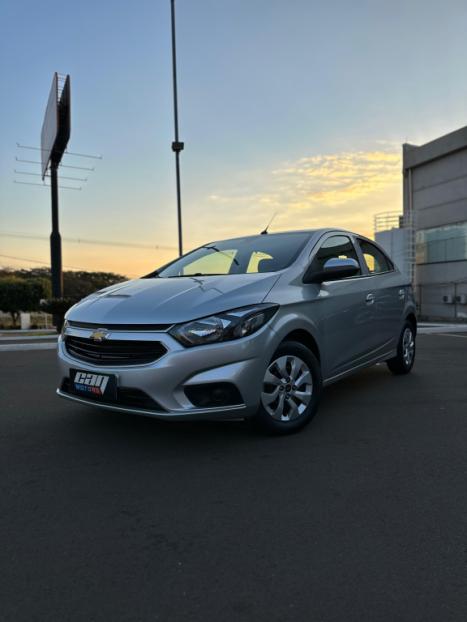 CHEVROLET Onix Hatch 1.0 4P FLEX LT, Foto 2