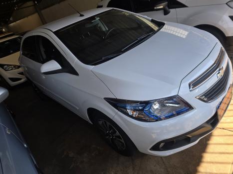CHEVROLET Onix Hatch 1.4 4P FLEX LTZ, Foto 1