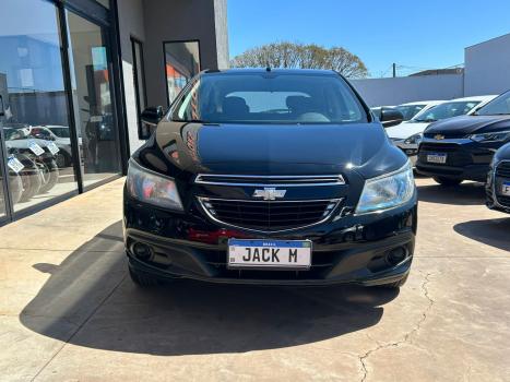 CHEVROLET Onix Hatch 1.4 4P FLEX LT, Foto 4