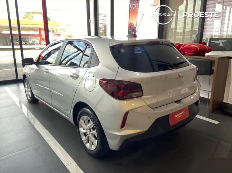 CHEVROLET Onix Hatch 1.0 4P FLEX LT, Foto 4