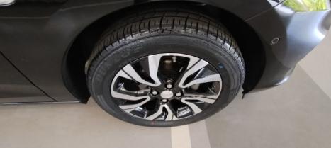 CHEVROLET Onix Hatch 1.0 12V 4P FLEX PREMIER TURBO AUTOMTICO, Foto 14