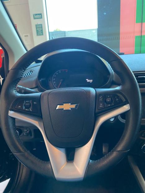 CHEVROLET Onix Hatch 1.4 4P FLEX ACTIV AUTOMTICO, Foto 6