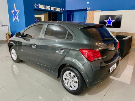CHEVROLET Onix Hatch 1.0 4P FLEX LT, Foto 2