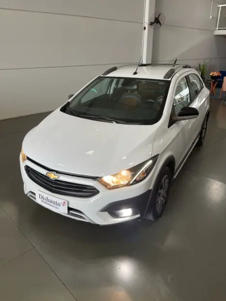 CHEVROLET Onix Hatch 1.4 4P FLEX ACTIV AUTOMTICO, Foto 3