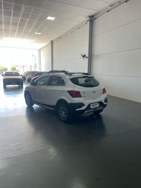 CHEVROLET Onix Hatch 1.4 4P FLEX ACTIV AUTOMTICO, Foto 18