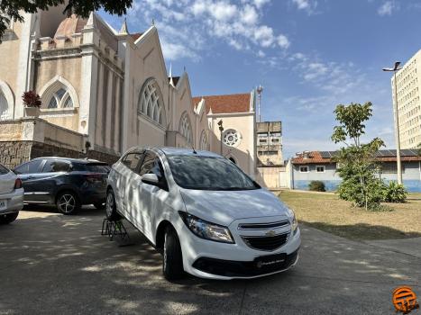 CHEVROLET Onix Hatch 1.4 4P FLEX LT AUTOMTICO, Foto 2