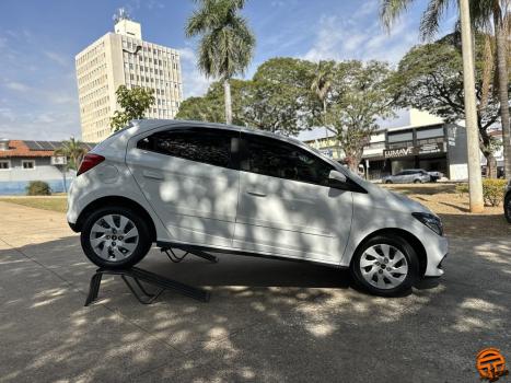 CHEVROLET Onix Hatch 1.4 4P FLEX LT AUTOMTICO, Foto 3
