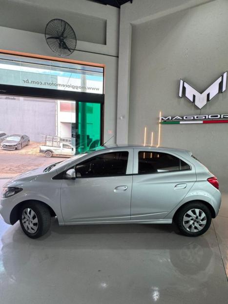 CHEVROLET Onix Hatch 1.0 4P FLEX LT, Foto 8