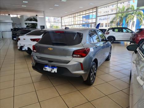CHEVROLET Onix Hatch 1.0 12V 4P FLEX PREMIER TURBO AUTOMTICO, Foto 10