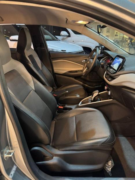 CHEVROLET Onix Hatch 1.0 12V 4P FLEX PREMIER 2 TURBO AUTOMTICO, Foto 13