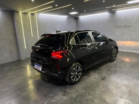 CHEVROLET Onix Hatch 1.0 12V 4P FLEX PREMIER TURBO AUTOMTICO, Foto 6