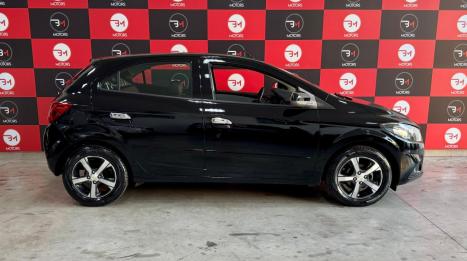 CHEVROLET Onix Hatch 1.4 4P FLEX LTZ, Foto 3