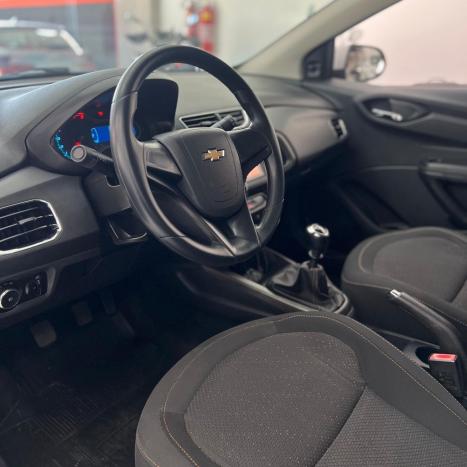 CHEVROLET Onix Hatch 1.4 4P FLEX LT, Foto 7