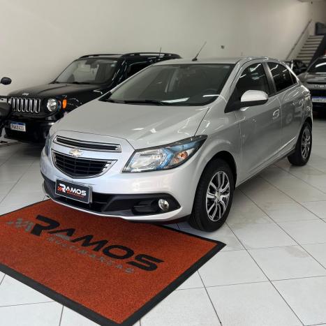 CHEVROLET Onix Hatch 1.4 4P FLEX LT, Foto 12