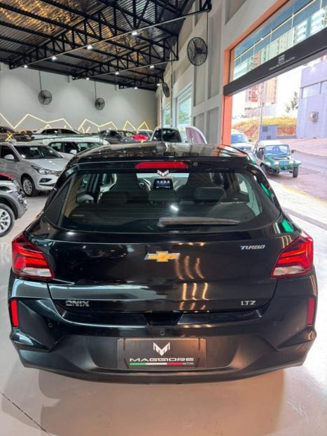 CHEVROLET Onix Hatch 1.0 12V 4P FLEX LTZ TURBO, Foto 5