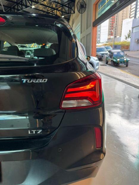 CHEVROLET Onix Hatch 1.0 12V 4P FLEX LTZ TURBO, Foto 7