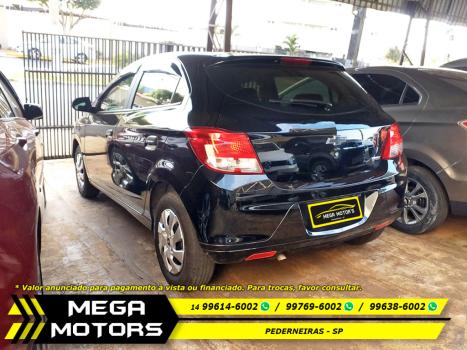 CHEVROLET Onix Hatch 1.0 4P FLEX LS, Foto 2