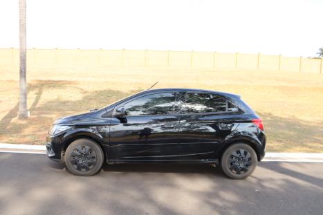CHEVROLET Onix Hatch 1.4 4P FLEX LT, Foto 6