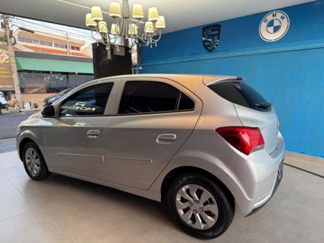 CHEVROLET Onix Hatch 1.0 4P FLEX LT, Foto 3