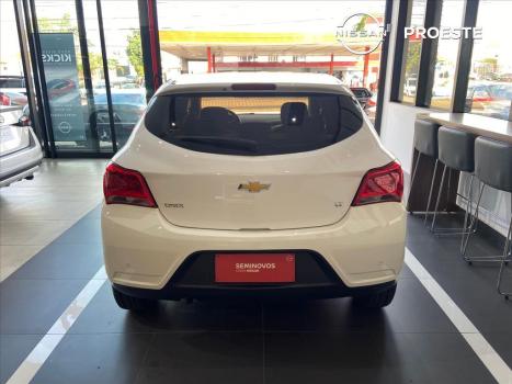 CHEVROLET Onix Hatch 1.4 4P FLEX LT AUTOMTICO, Foto 5