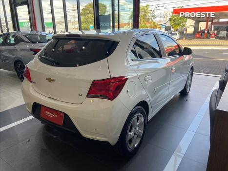 CHEVROLET Onix Hatch 1.4 4P FLEX LT AUTOMTICO, Foto 6