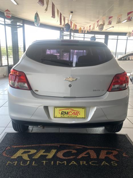 CHEVROLET Onix Hatch 1.0 12V 4P FLEX LT, Foto 5